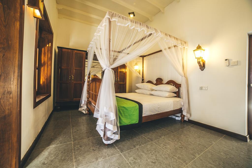 Sisikirana Villa Unawatuna Exterior photo